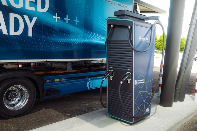 Megawatt Charging System (MCS): How the Grid Scales Heavy-Duty EV Freight
